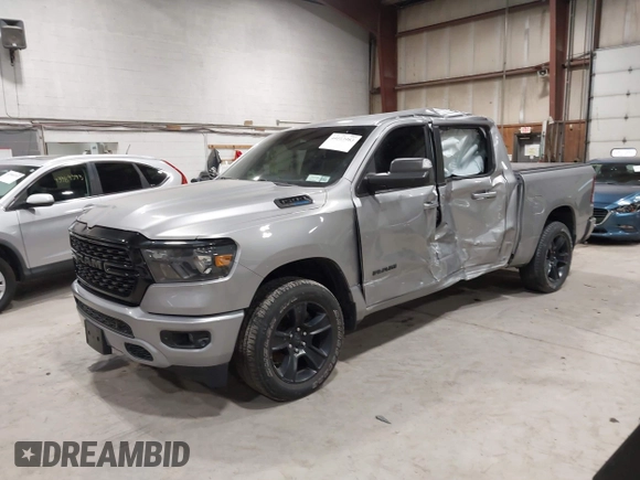 ✅ 2022 Ram 1500 Big Horn • VIN: 1C6SRFFT4NN192611 • Lot: 44013983. Wystawiony na IAAI z przebiegiem 52 595 mil. Bezpłatny archiwum sprzedaży aukcyjnych z USA i szczegółowy raport historii pojazdu na DreamBid. Zdjęcie 2.