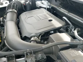 ✅ 2023 GMC Acadia Denali • VIN: 1GKKNPL42PZ237021 • Lot: 41556458. Wystawiony na IAAI z przebiegiem 7 825 mil. Bezpłatny archiwum sprzedaży aukcyjnych z USA i szczegółowy raport historii pojazdu na DreamBid. Zdjęcie 20.