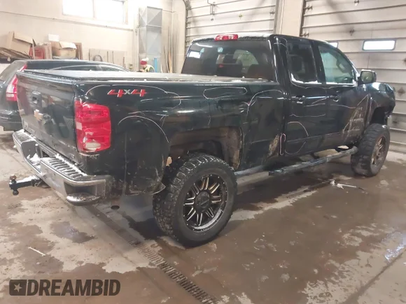 ✅ 2018 Chevrolet Silverado 1500 LT • VIN: 1GCVKRECXJZ376287 • Lot: 41297141. Wystawiony na IAAI z przebiegiem 53 035 mil. Bezpłatny archiwum sprzedaży aukcyjnych z USA i szczegółowy raport historii pojazdu na DreamBid. Zdjęcie 4.