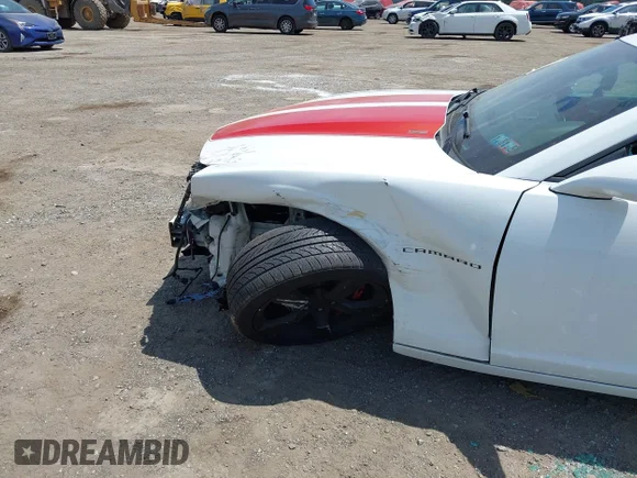 ✅ 2010 Chevrolet Camaro 2SS • VIN: 2G1FT1EW2A9221104 • Lot: 45305253. Listed on IAAI with 137,089 mi. Free auction sales archive from the USA and detailed vehicle history report at DreamBid. Image 6.
