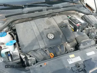 ✅ 2013 Volkswagen Jetta SE • VIN: 3VWDX7AJ2DM296040 • Lot: 42322512. Listed on IAAI with 136,599 mi. Free auction sales archive from the USA and detailed vehicle history report at DreamBid. Image 12.