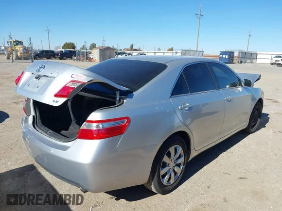 ✅ 2009 Toyota Camry LE • VIN: 4T1BE46K49U864528 • Lot: 44160724. Wystawiony na IAAI z przebiegiem 165 922 mil. Bezpłatny archiwum sprzedaży aukcyjnych z USA i szczegółowy raport historii pojazdu na DreamBid. Zdjęcie 4.
