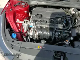 ✅ 2025 Kia K4 LXS • VIN: 3KPFT4DE3SE133585 • Lot: 92463055. Listed on Copart with 1,685 mi. Free auction sales archive from the USA and detailed vehicle history report at DreamBid. Image 14.