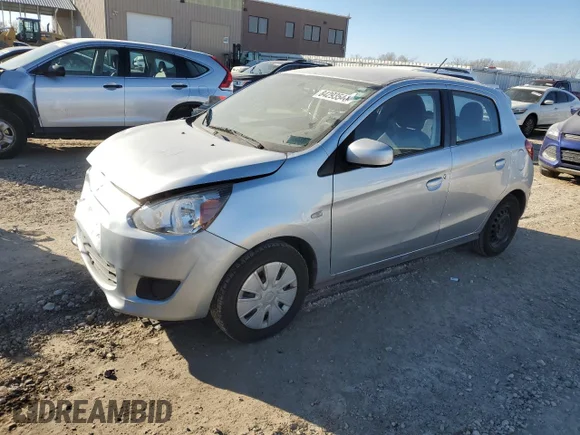 ✅ 2015 Mitsubishi Mirage DE • VIN: ML32A3HJ2FH048049 • Лот: 84293544. Опубліковано раніше на Copart з пробігом 110 241 миль. Безкоштовний доступ до архіву аукціонних продажів зі США та докладний звіт про історію автомобіля на DreamBid. Зображення 1.