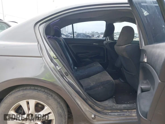 ✅ 2008 Honda Accord LX-P • VIN: JHMCP26408C066801 • Лот: 44912278. Опубліковано раніше на IAAI з пробігом 150 919 миль. Безкоштовний доступ до архіву аукціонних продажів зі США та докладний звіт про історію автомобіля на DreamBid. Зображення 8.