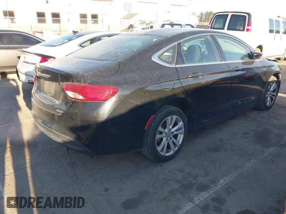 ✅ 2016 Chrysler 200 Touring • VIN: 1C3CCCFB0GN188034 • Лот: 44132719. Опубліковано раніше на IAAI з пробігом 204 781 миль. Безкоштовний доступ до архіву аукціонних продажів зі США та докладний звіт про історію автомобіля на DreamBid. Зображення 4.