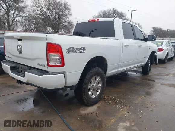 ✅ 2022 Ram 2500 Big Horn • VIN: 3C6UR5DL3NG382172 • Лот: 44185480. Опубліковано раніше на IAAI з пробігом 58 735 миль. Безкоштовний доступ до архіву аукціонних продажів зі США та докладний звіт про історію автомобіля на DreamBid. Зображення 4.