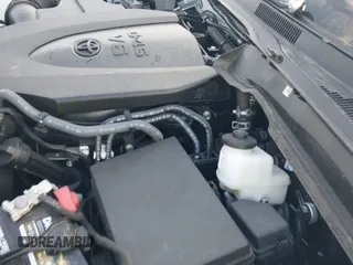 ✅ 2019 Toyota Tacoma SR5 • VIN: 5TFSZ5AN1KX170139 • Lot: 41909422. Wystawiony na IAAI z przebiegiem 69 224 mil. Bezpłatny archiwum sprzedaży aukcyjnych z USA i szczegółowy raport historii pojazdu na DreamBid. Zdjęcie 19.