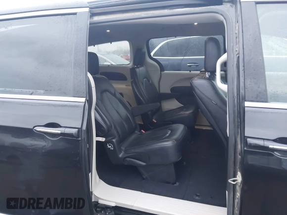 ✅ 2018 Chrysler Pacifica Touring L Plus • VIN: 2C4RC1EGXJR310853 • Lot: 44082120. Wystawiony na IAAI z przebiegiem 141 301 mil. Bezpłatny archiwum sprzedaży aukcyjnych z USA i szczegółowy raport historii pojazdu na DreamBid. Zdjęcie 8.