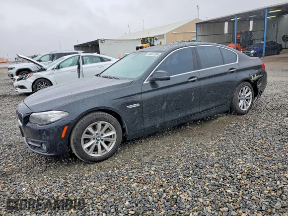 ✅ 2015 BMW 5 Series 528i xDrive • VIN: WBA5A7C52FD625792 • Lot: 54007566. Wystawiony na Copart z przebiegiem 110 984 mil. Bezpłatny archiwum sprzedaży aukcyjnych z USA i szczegółowy raport historii pojazdu na DreamBid. Zdjęcie 1.
