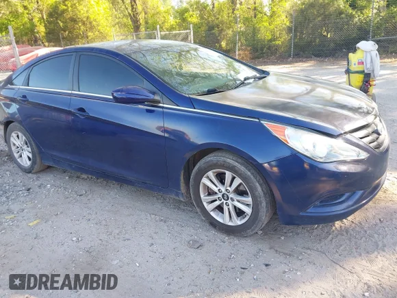 ✅ 2011 Hyundai Sonata GLS • VIN: 5NPEB4AC0BH215318 • Лот: 44886004. Опубликован ранее на IAAI с пробегом 211 027 миль. Бесплатный доступ к архиву аукционных продаж из США и подробный отчёт об истории автомобиля на DreamBid. Изображение 1.