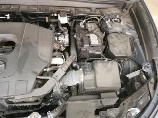 ✅ 2025 Mazda CX-30 S Carbon Edition • VIN: 3MVDMBCM2SM776497 • Lot: 84943505. Wystawiony na Copart z przebiegiem 23 913 mil. Bezpłatny archiwum sprzedaży aukcyjnych z USA i szczegółowy raport historii pojazdu na DreamBid. Zdjęcie 15.