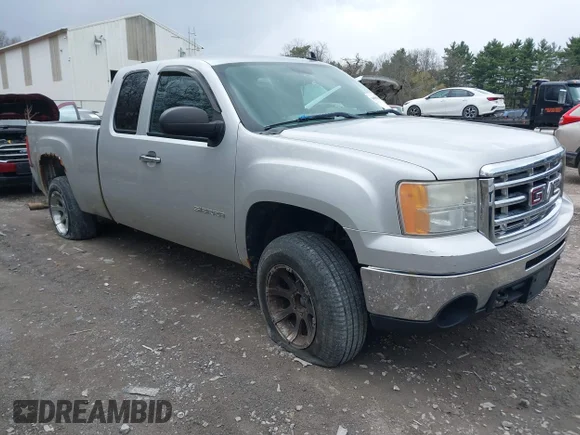 ✅ 2011 GMC Sierra 1500 SL • VIN: 1GTR2UEAXBZ307572 • Lot: 44892900. Listed on IAAI with 193,498 mi. Free auction sales archive from the USA and detailed vehicle history report at DreamBid. Image 1.