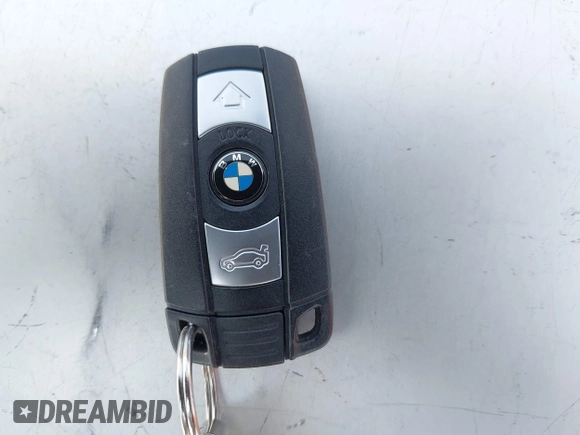 ✅ 2011 BMW 3 Series 335i • VIN: WBAPM5G58BNN00055 • Lot: 45186119. Wystawiony na IAAI z przebiegiem 79 682 mil. Bezpłatny archiwum sprzedaży aukcyjnych z USA i szczegółowy raport historii pojazdu na DreamBid. Zdjęcie 11.