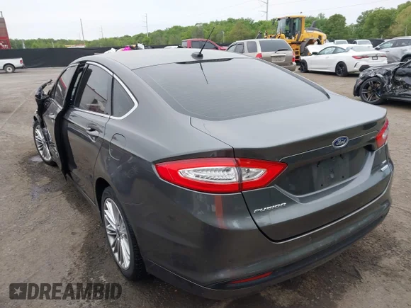 ✅ 2016 Ford Fusion SE • VIN: 3FA6P0HD8GR164125 • Lot: 44973574. Wystawiony na IAAI z przebiegiem 159 782 mil. Bezpłatny archiwum sprzedaży aukcyjnych z USA i szczegółowy raport historii pojazdu na DreamBid. Zdjęcie 3.