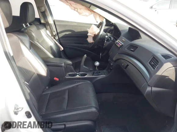 ✅ 2014 Acura ILX Premium • VIN: 19VDE2E59EE000914 • Lot: 43855865. Wystawiony na IAAI z przebiegiem 204 458 mil. Bezpłatny archiwum sprzedaży aukcyjnych z USA i szczegółowy raport historii pojazdu na DreamBid. Zdjęcie 5.