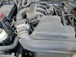 ✅ 2018 Nissan NV NV3500 HD S • VIN: 5BZBF0AA9JN851796 • Lot: 83767035. Wystawiony na Copart z przebiegiem 15 978 mil. Bezpłatny archiwum sprzedaży aukcyjnych z USA i szczegółowy raport historii pojazdu na DreamBid. Zdjęcie 15.