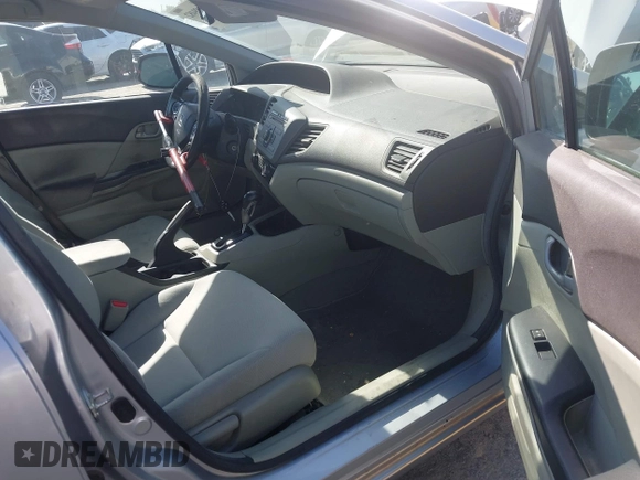 ✅ 2012 Honda Civic LX • VIN: 19XFB2F5XCE367700 • Lot: 45189482. Wystawiony na IAAI z przebiegiem 170 219 mil. Bezpłatny archiwum sprzedaży aukcyjnych z USA i szczegółowy raport historii pojazdu na DreamBid. Zdjęcie 5.