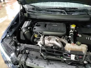 ✅ 2022 Jeep Cherokee Latitude Lux • VIN: 1C4PJMMN3ND504521 • Lot: 90273675. Wystawiony na Copart z przebiegiem 32 045 mil. Bezpłatny archiwum sprzedaży aukcyjnych z USA i szczegółowy raport historii pojazdu na DreamBid. Zdjęcie 17.