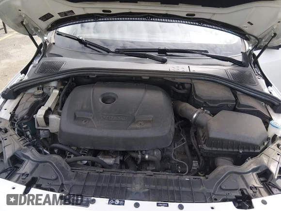 ✅ 2018 Volvo S60 Inscription • VIN: LYV402TK7JB157457 • Лот: 45221942. Опубліковано раніше на IAAI з пробігом 124 078 миль. Безкоштовний доступ до архіву аукціонних продажів зі США та докладний звіт про історію автомобіля на DreamBid. Зображення 10.