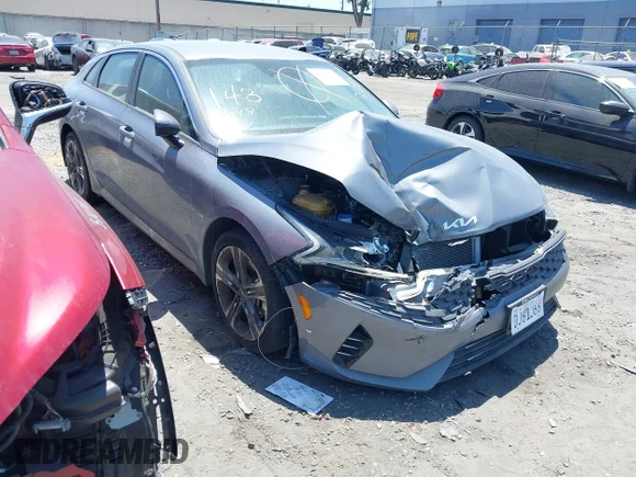 ✅ 2022 Kia K5 LXS • VIN: 5XXG14J22NG094035 • Лот: 42138108. Опубліковано раніше на IAAI з пробігом 48 515 миль. Безкоштовний доступ до архіву аукціонних продажів зі США та докладний звіт про історію автомобіля на DreamBid. Зображення 1.