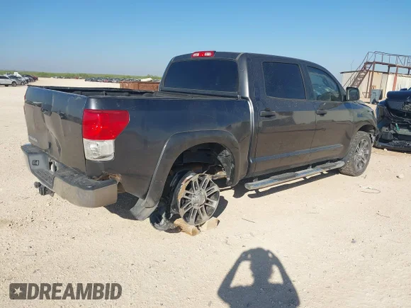 ✅ 2012 Toyota Tundra • VIN: 5TFEM5F12CX051437 • Lot: 44710160. Wystawiony na IAAI z przebiegiem Nie podano. Bezpłatny archiwum sprzedaży aukcyjnych z USA i szczegółowy raport historii pojazdu na DreamBid. Zdjęcie 4.