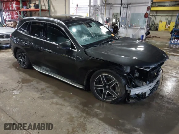 ✅ 2026 Mercedes-Benz GLC 300 • VIN: W1NKM4HB0TF505881 • Лот: 44584927. Опубліковано раніше на IAAI з пробігом 3 237 миль. Безкоштовний доступ до архіву аукціонних продажів зі США та докладний звіт про історію автомобіля на DreamBid. Зображення 1.