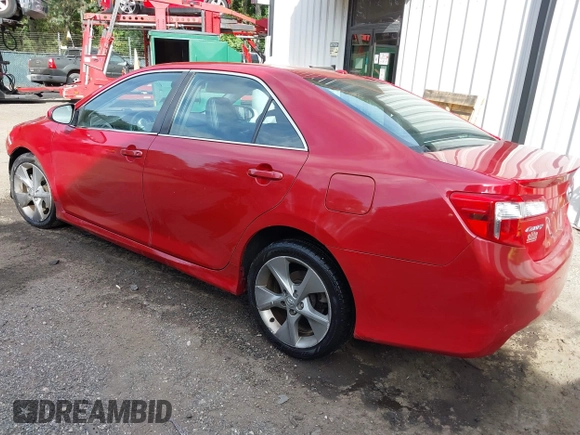 ✅ 2012 Toyota Camry L • VIN: 4T1BF1FK0CU633337 • Lot: 43415448. Wystawiony na IAAI z przebiegiem 174 865 mil. Bezpłatny archiwum sprzedaży aukcyjnych z USA i szczegółowy raport historii pojazdu na DreamBid. Zdjęcie 3.