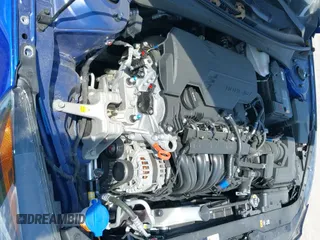 ✅ 2023 Hyundai Elantra SEL • VIN: KMHLS4AG1PU476668 • Lot: 40354438. Listed on IAAI with 7,201 mi. Free auction sales archive from the USA and detailed vehicle history report at DreamBid. Image 18.