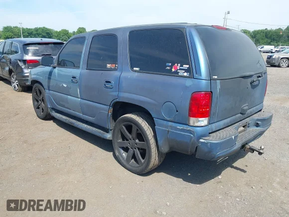 ✅ 2002 GMC Yukon Denali • VIN: 1GKEK63U42J176780 • Лот: 42623872. Опубліковано раніше на IAAI з пробігом 2 578 875 миль. Безкоштовний доступ до архіву аукціонних продажів зі США та докладний звіт про історію автомобіля на DreamBid. Зображення 3.