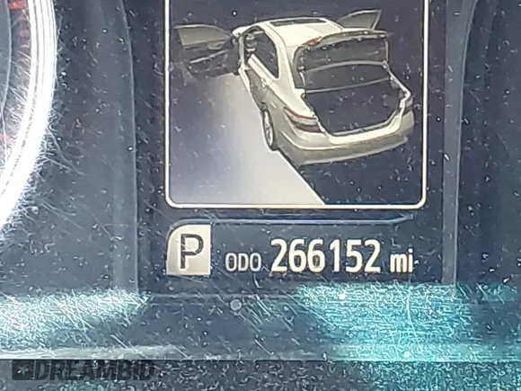 ✅ 2017 Toyota Camry LE • VIN: 4T1BF1FK1HU627926 • Лот: 45495730. Опубликован ранее на IAAI с пробегом 266 152 миль. Бесплатный доступ к архиву аукционных продаж из США и подробный отчёт об истории автомобиля на DreamBid. Изображение 7.
