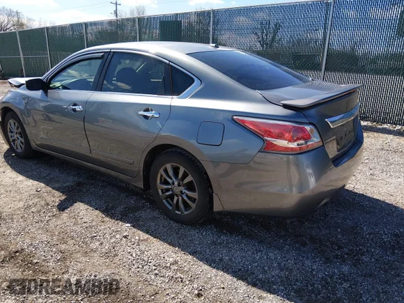 ✅ 2015 Nissan Altima S • VIN: 1N4AL3AP7FC483816 • Lot: 44609842. Listed on IAAI with 138,347 mi. Free auction sales archive from the USA and detailed vehicle history report at DreamBid. Image 3.