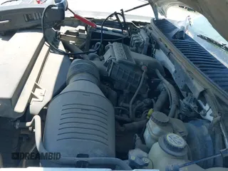 ✅ 2006 Ford Expedition Special Service • VIN: 1FMPU16586LA54337 • Lot: 42632871. Listed on IAAI with 151,588 mi. Free auction sales archive from the USA and detailed vehicle history report at DreamBid. Image 12.