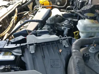 ✅ 2005 Ford Escape Limited • VIN: 1FMCU04145KB62368 • Lot: 43707206. Listed on IAAI with 162,495 mi. Free auction sales archive from the USA and detailed vehicle history report at DreamBid. Image 12.