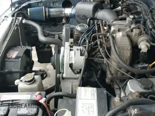 ✅ 1988 Ford Mustang • VIN: 1FABP41A1JF126570 • Lot: 42227003. Wystawiony na IAAI z przebiegiem 50 640 mil. Bezpłatny archiwum sprzedaży aukcyjnych z USA i szczegółowy raport historii pojazdu na DreamBid. Zdjęcie 12.