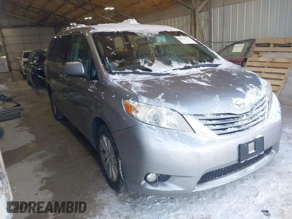 ✅ 2015 Toyota Sienna XLE Premium • VIN: 5TDDK3DC1FS119408 • Лот: 43926531. Опубликован ранее на IAAI с пробегом 189 180 миль. Бесплатный доступ к архиву аукционных продаж из США и подробный отчёт об истории автомобиля на DreamBid. Изображение 1.