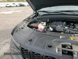 ✅ 2025 Jeep Grand Cherokee Altitude X • VIN: 1C4RJHAGXSC311953 • Lot: 87065815. Wystawiony na Copart z przebiegiem 5 562 mil. Bezpłatny archiwum sprzedaży aukcyjnych z USA i szczegółowy raport historii pojazdu na DreamBid. Zdjęcie 14.