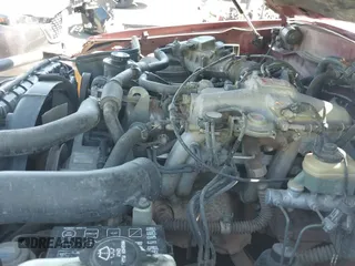 ✅ 1992 Toyota Land Cruiser • VIN: JT3FJ80W2N0035810 • Лот: 42713557. Опубликован ранее на IAAI с пробегом 169 414 миль. Бесплатный доступ к архиву аукционных продаж из США и подробный отчёт об истории автомобиля на DreamBid. Изображение 19.