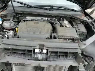 ✅ 2024 Volkswagen Tiguan S • VIN: 3VVRB7AX1RM127051 • Лот: 87233195. Опубликован ранее на Copart с пробегом 17 909 миль. Бесплатный доступ к архиву аукционных продаж из США и подробный отчёт об истории автомобиля на DreamBid. Изображение 14.