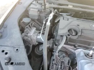 ✅ 2017 Acura TLX Technology • VIN: 19UUB1F52HA004935 • Lot: 90633815. Listed on Copart with 101,997 mi. Free auction sales archive from the USA and detailed vehicle history report at DreamBid. Image 15.