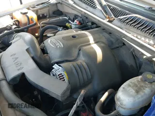 ✅ 2005 GMC Yukon XL • VIN: 1GKFK66U05J132151 • Lot: 43102238. Wystawiony na IAAI z przebiegiem 238 602 mil. Bezpłatny archiwum sprzedaży aukcyjnych z USA i szczegółowy raport historii pojazdu na DreamBid. Zdjęcie 12.