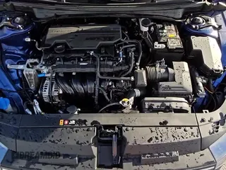 ✅ 2025 Kia K4 LXS • VIN: 3KPFT4DE1SE060037 • Lot: 92843675. Wystawiony na Copart z przebiegiem 13 833 mil. Bezpłatny archiwum sprzedaży aukcyjnych z USA i szczegółowy raport historii pojazdu na DreamBid. Zdjęcie 14.