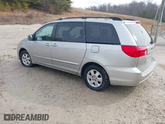 ✅ 2008 Toyota Sienna XLE • VIN: 5TDZK22C58S128831 • Lot: 44385484. Wystawiony na IAAI z przebiegiem 100 297 mil. Bezpłatny archiwum sprzedaży aukcyjnych z USA i szczegółowy raport historii pojazdu na DreamBid. Zdjęcie 3.