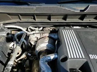 ✅ 2020 Chevrolet Silverado 1500 LTZ • VIN: 3GCUYGET4LG420916 • Lot: 96723605. Wystawiony na Copart z przebiegiem 72 517 mil. Bezpłatny archiwum sprzedaży aukcyjnych z USA i szczegółowy raport historii pojazdu na DreamBid. Zdjęcie 13.