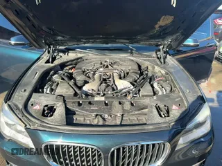 ✅ 2014 BMW 7 Series ALPINA B7 xDrive • VIN: WBAYF8C54EDS17443 • Лот: 95304915. Опубликован ранее на Copart с пробегом 104 015 миль. Бесплатный доступ к архиву аукционных продаж из США и подробный отчёт об истории автомобиля на DreamBid. Изображение 11.