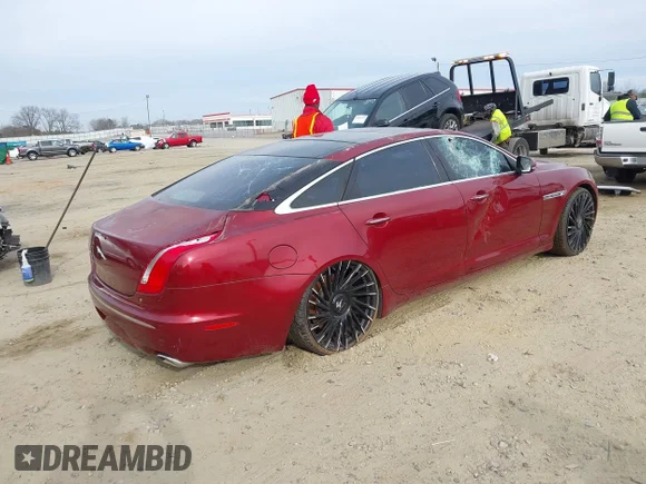 ✅ 2011 Jaguar XJ Supercharged • VIN: SAJWA2GE4BMV15276 • Lot: 44061184. Wystawiony na IAAI z przebiegiem Nie podano. Bezpłatny archiwum sprzedaży aukcyjnych z USA i szczegółowy raport historii pojazdu na DreamBid. Zdjęcie 4.