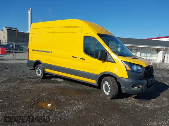 ✅ 2021 Ford Transit Cargo • VIN: 1FTBR1X80MKA08206 • Lot: 43988790. Wystawiony na IAAI z przebiegiem 113 524 mil. Bezpłatny archiwum sprzedaży aukcyjnych z USA i szczegółowy raport historii pojazdu na DreamBid. Zdjęcie 1.