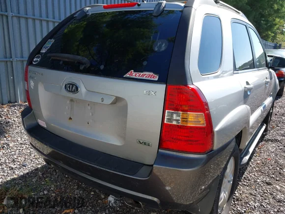 ✅ 2006 Kia Sportage LX • VIN: KNDJE723467214169 • Lot: 43222488. Listed on IAAI with 170,990 mi. Free auction sales archive from the USA and detailed vehicle history report at DreamBid. Image 4.