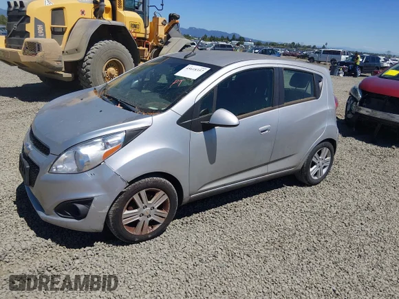 ✅ 2014 Chevrolet Spark LT • VIN: KL8CD6S90EC560812 • Лот: 45618357. Опубліковано раніше на IAAI з пробігом 147 597 миль. Безкоштовний доступ до архіву аукціонних продажів зі США та докладний звіт про історію автомобіля на DreamBid. Зображення 2.