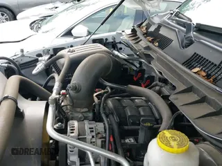 2023 Ram 1500 SLT z VIN 1C6RR7TT1PS565228, wystawiony jako IAAI lot #42532040 z przebiegiem 60 726 mil mil oraz . Historia ofert i sprzedaży dostępna na DreamBid. Obrazek 24.